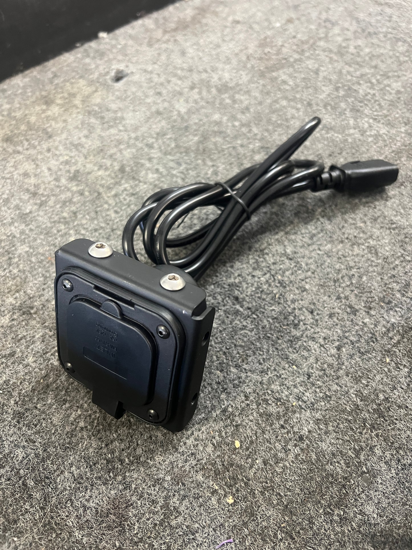 AC Plug Adaptor - Mountable