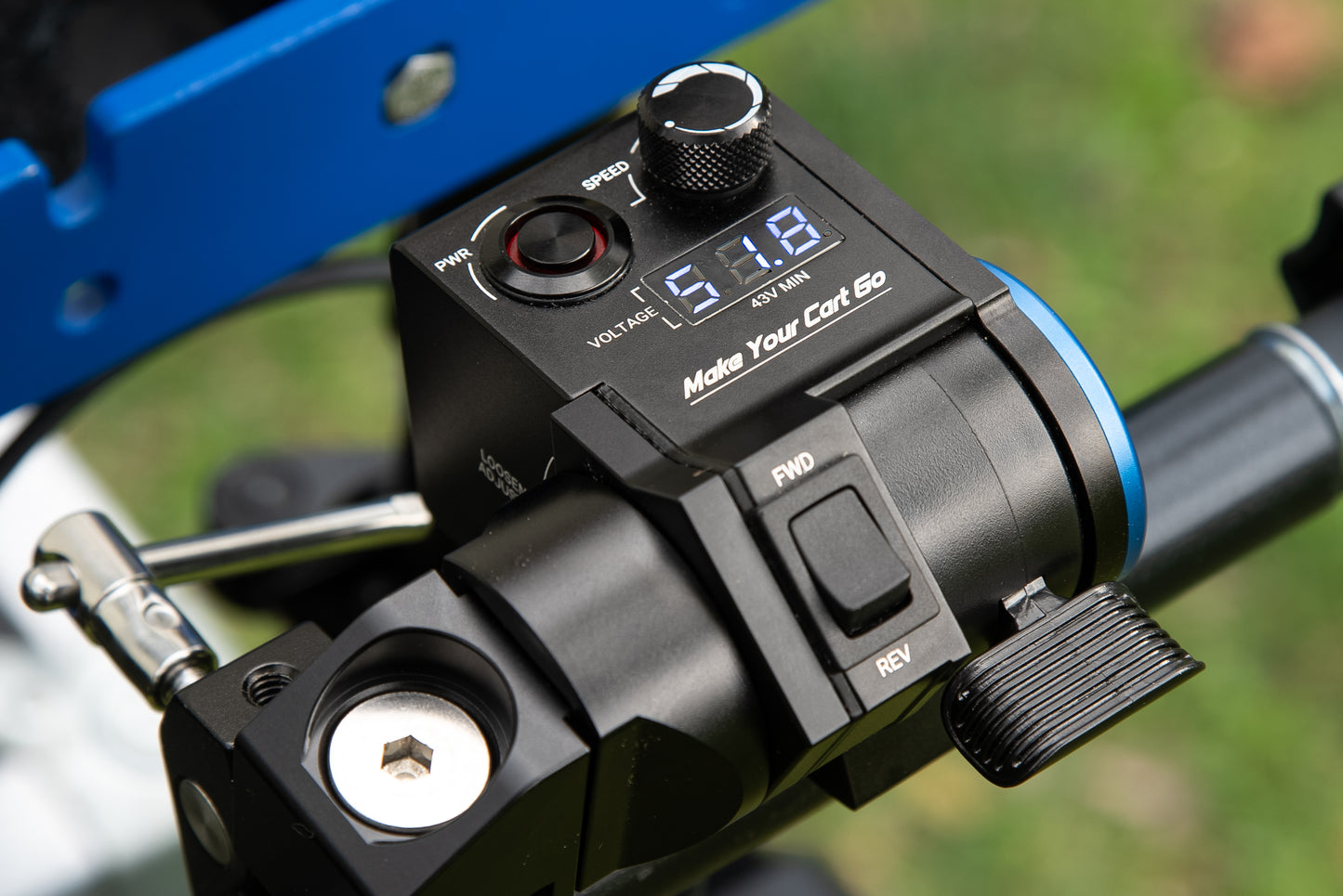 LOCATION Dual 2.0 with Disc Brakes