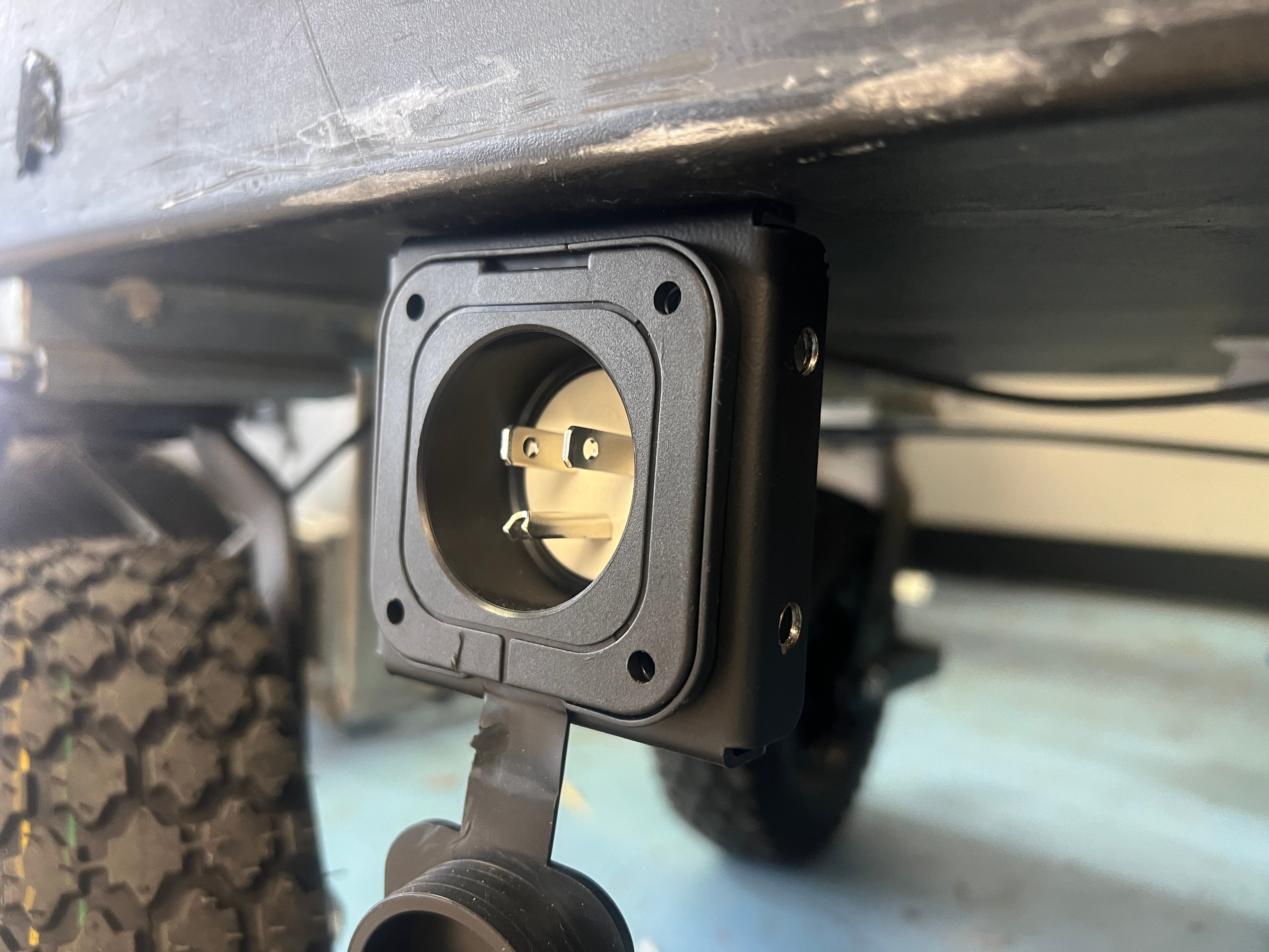 AC Plug Adaptor - Mountable – Make Your Cart Go